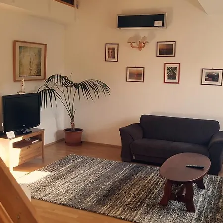 Aaa-apartment 2 Apartment