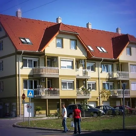 Aaa-apartment 2 Balatonfured